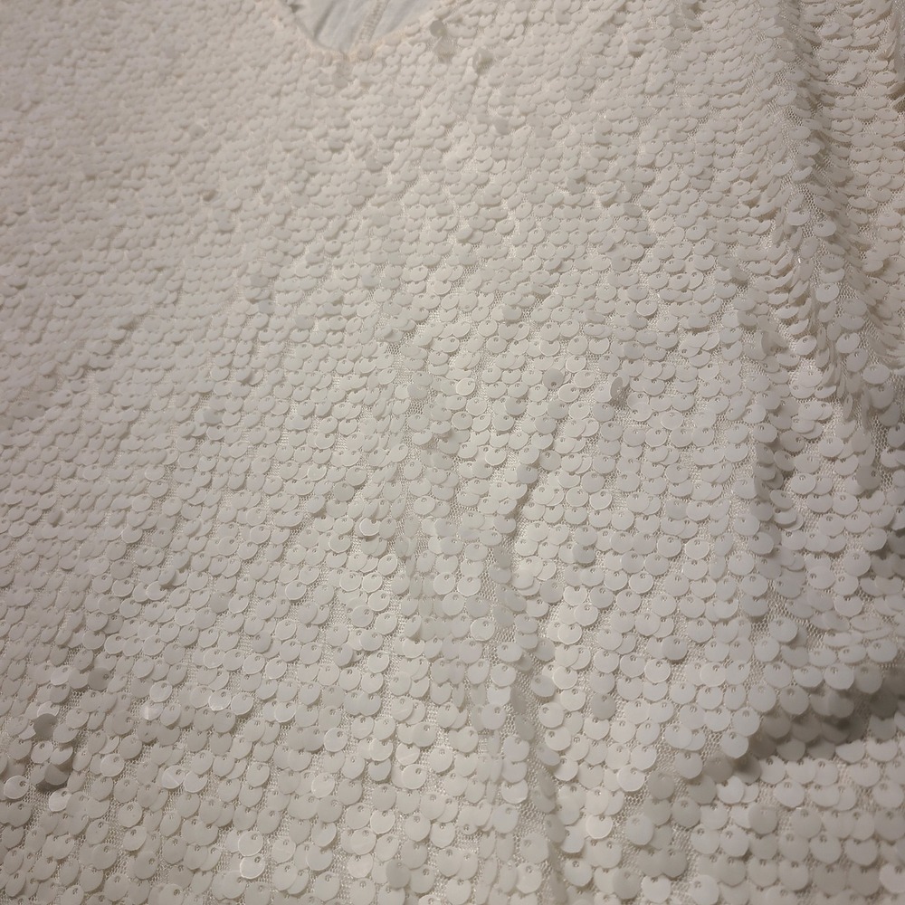 Express Womens V-Neck Sequin Front Short Sleeve Top Off White Small